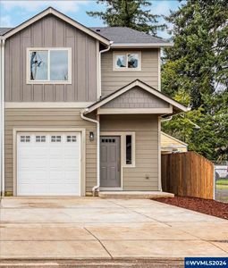 1420 13th Ave, Sweet Home, OR, 97386