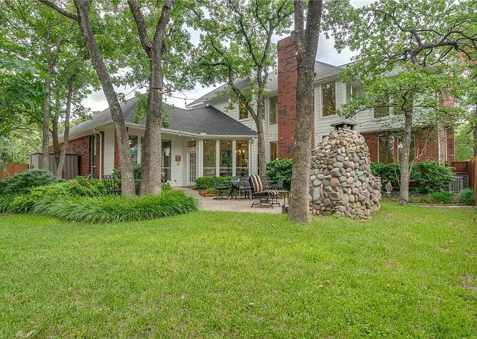 1st image of 3020 Woodhollow Dr