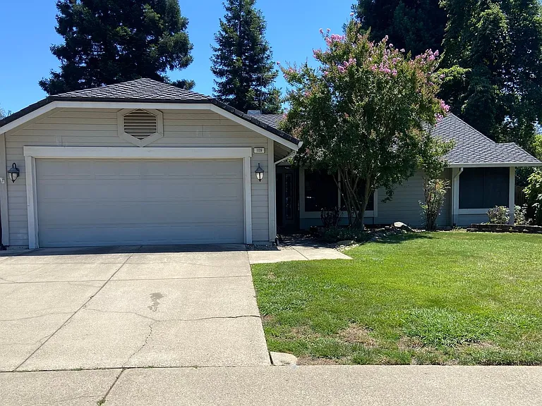 109 Stoney Hill Dr — Photo 2