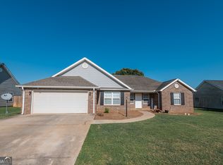 202 Carver Ct, Warner Robins, GA 31088