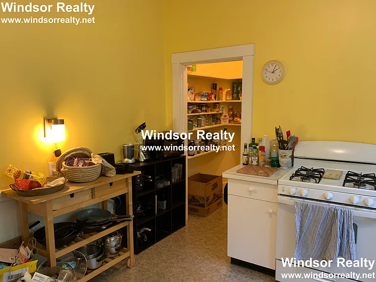 76 Oxford St #1 — Photo 11