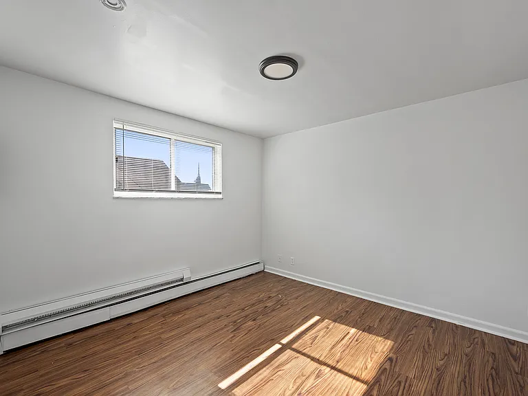 1522 Cedar Ave #2 — Photo 17