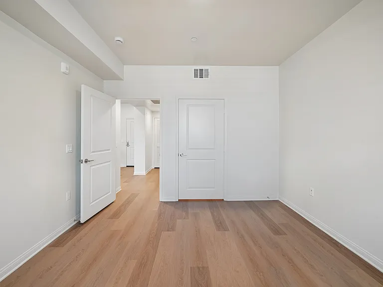 Gallery Park Apartments — Photo 20