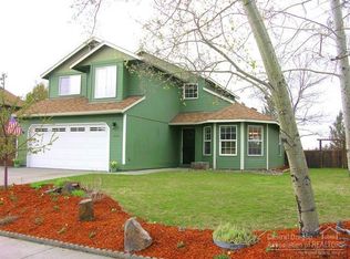 3130 NE Barrington Ct, Bend, OR 97701