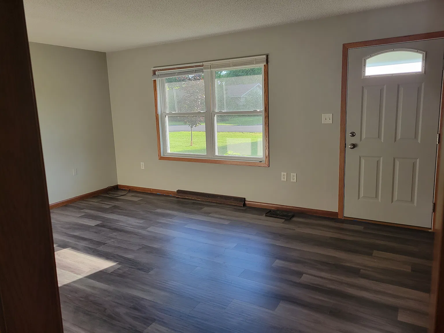 2 bed, 850 sqft, $1,250 — Photo 4