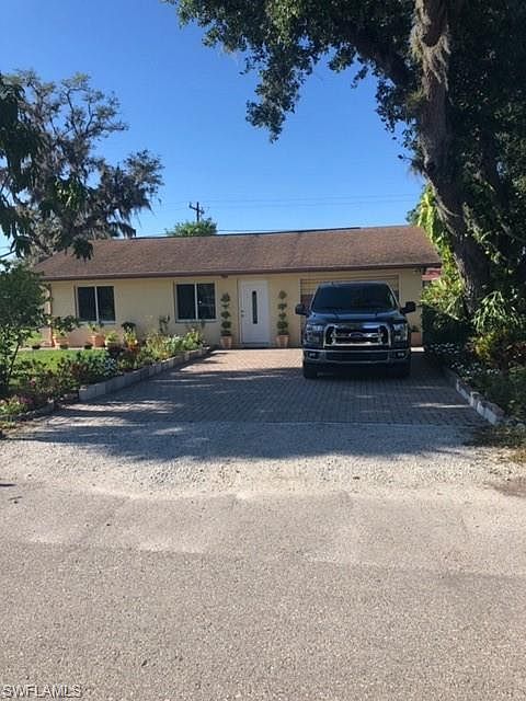 1st image of 11615 Pawley Ave