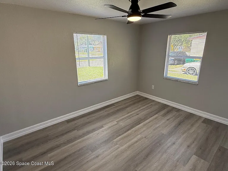 2839 Colbert Cir — Photo 25
