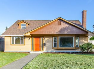 1129 3rd Pl, Springfield, OR 97477