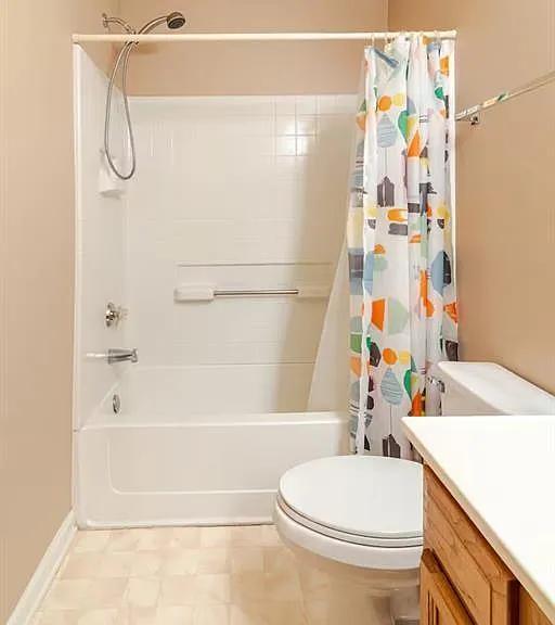 8263 Southgate Commons Dr — Photo 19