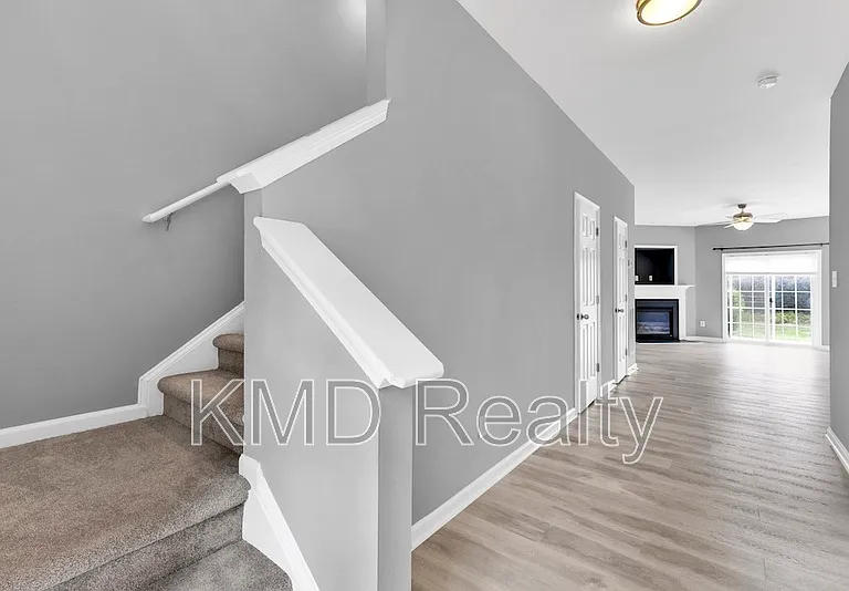 9598 Walkers Glen Dr — Photo 6