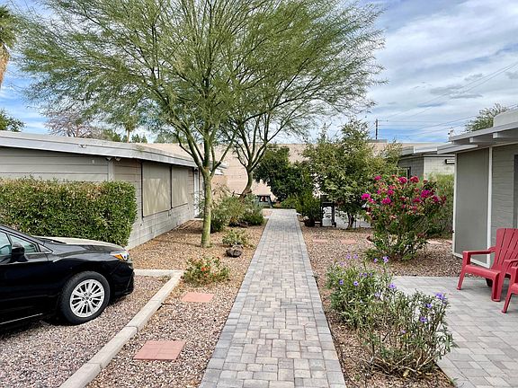 2nd image of 4037 E Palm Ln APT 2