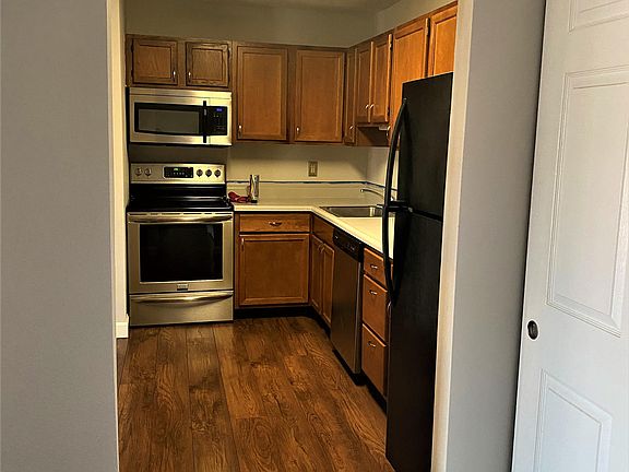 4th image of 3800 Wean Dr #3-B-1