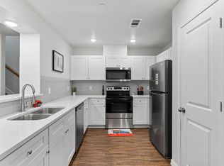 6246 Roby Dr, Arlington, TX 76001