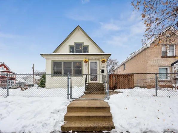 2329 4th St NE, Minneapolis, MN 55418