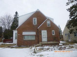 3401 S 43rd St, Greenfield, WI 53219