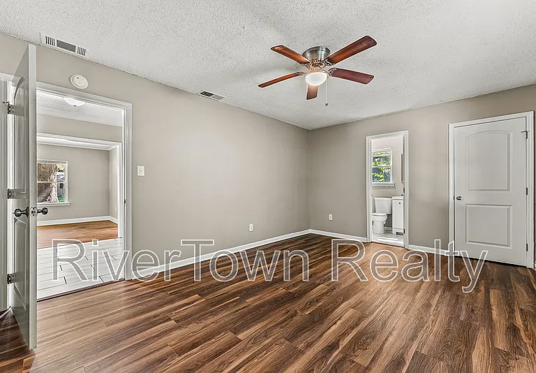 1678 Alta Vista Ave — Photo 7