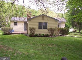 6055 Coon Tree Rd, The Plains, VA 20198