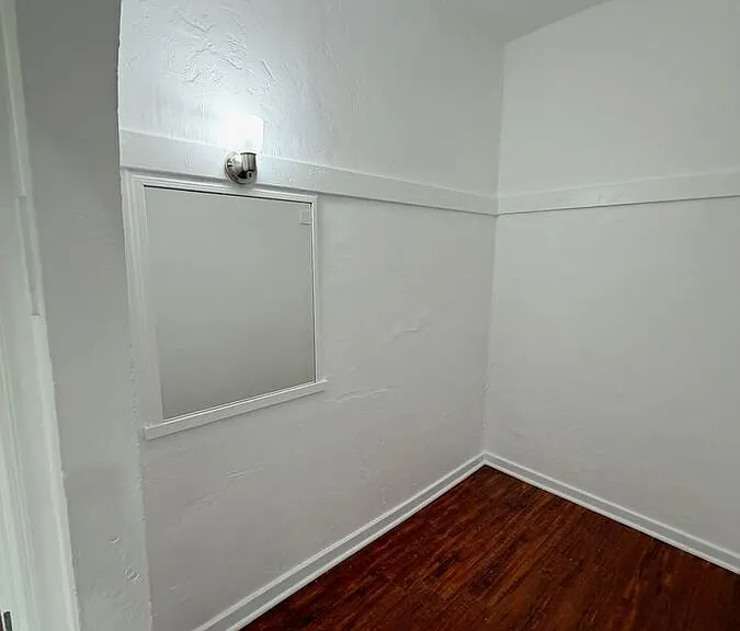 512 N Alexandria Ave #103 — Photo 9