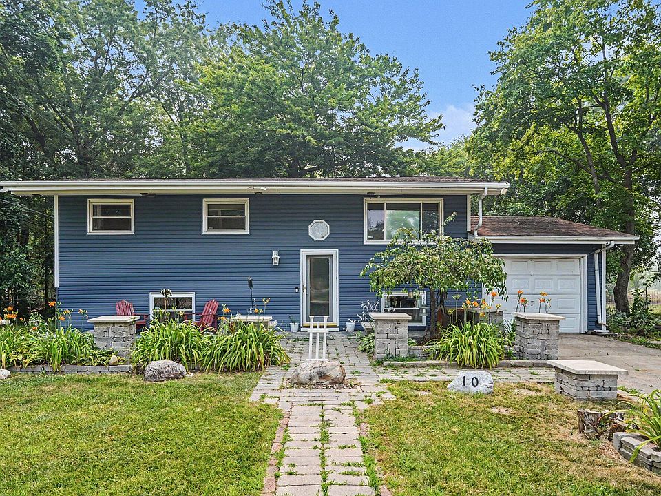 1st image of 106 Crestwood Dr