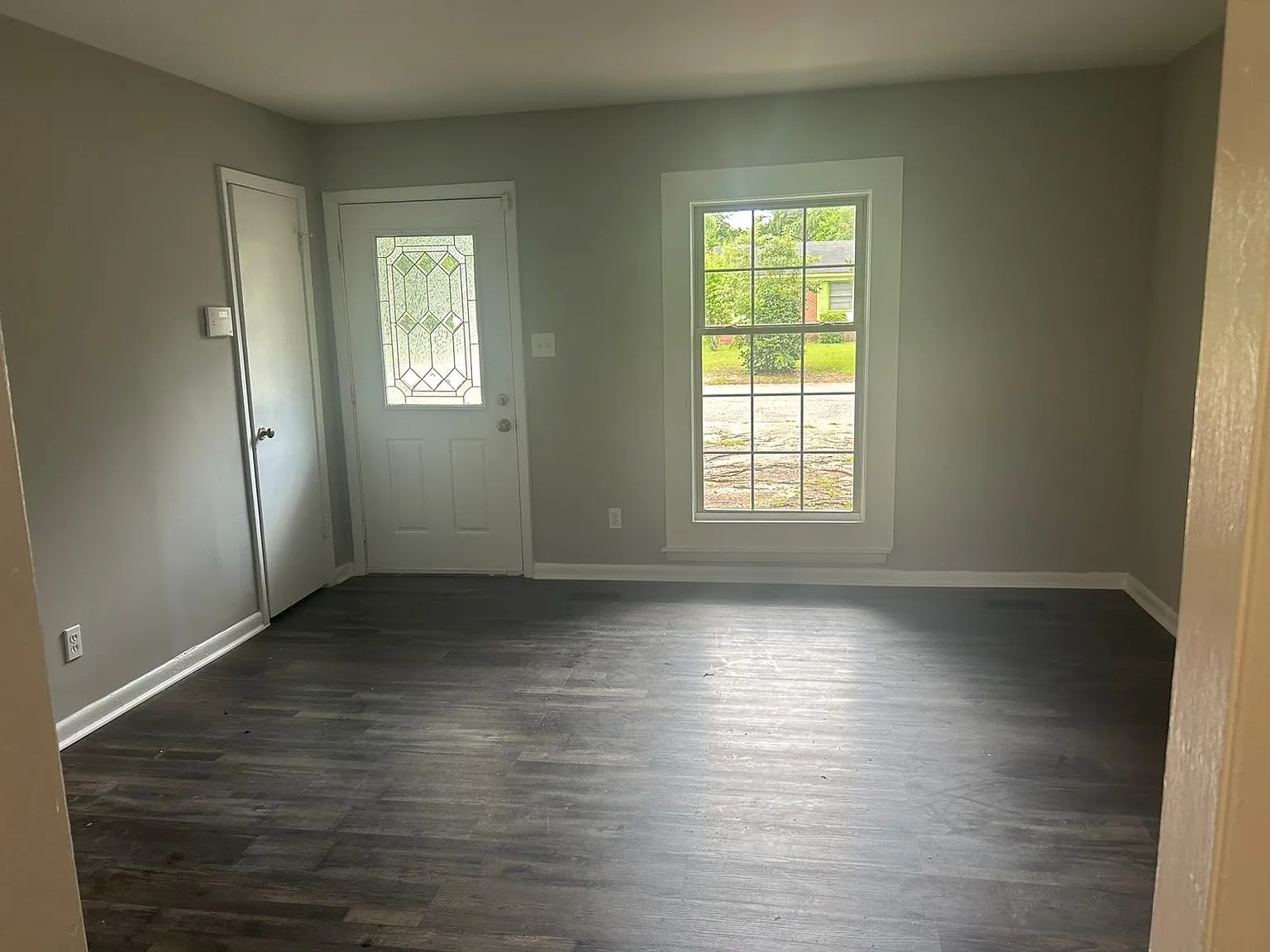 3 bed, 954 sqft, $1,495 — Photo 4