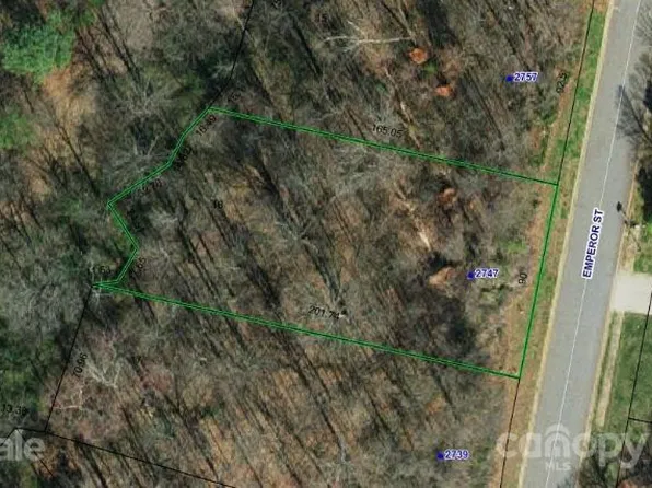 2747 Emperor St, Claremont, NC 28610