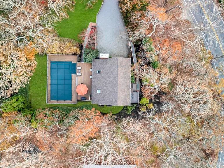 51 Roses Grove Rd — Photo 35