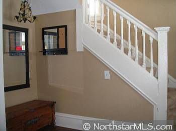 5th image of 3316 17th Ave S