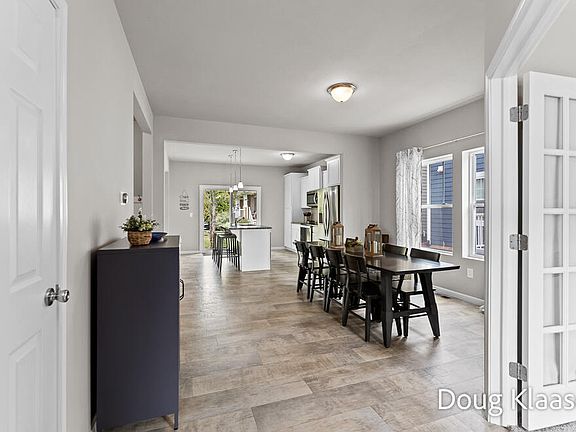 4th image of 331 Spruce St