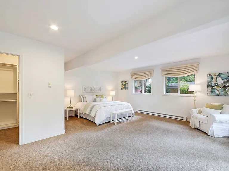 14219 SE Allen Rd — Photo 14