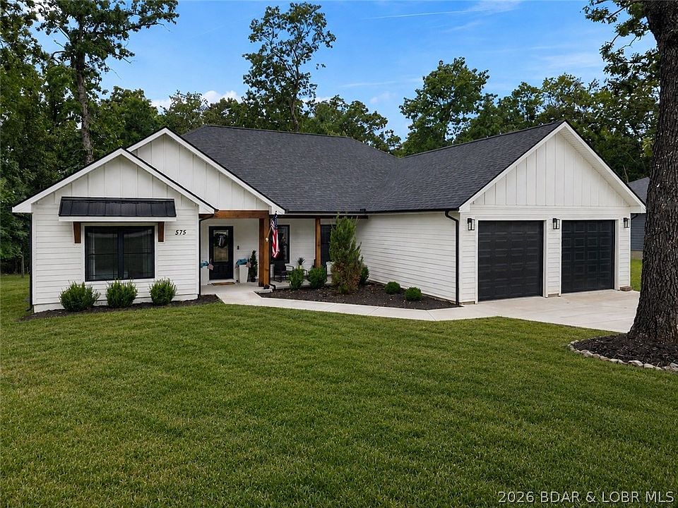 1st image of 575 Grand Point Blvd