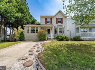 983 Pebblestone Rd, Pasadena, MD 21122