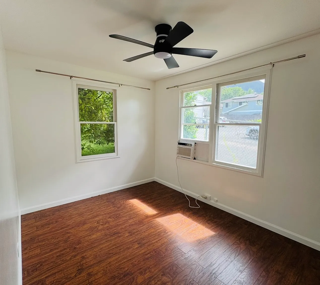 2 bed, 660 sqft, $3,000 — Photo 3