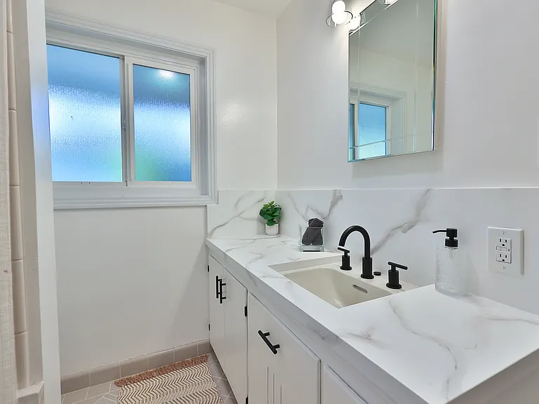 1020 Orange St — Photo 27