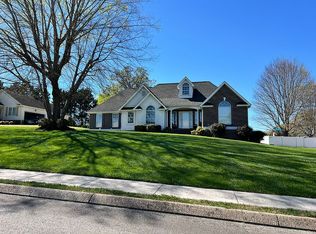 230 Bartlett Cir NE, Cleveland, TN 37312