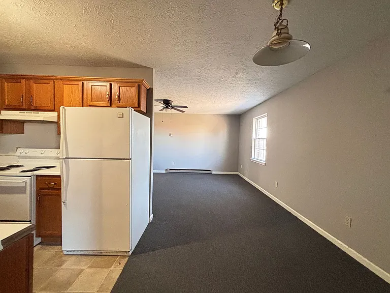 River Valley Apartments — Photo 21