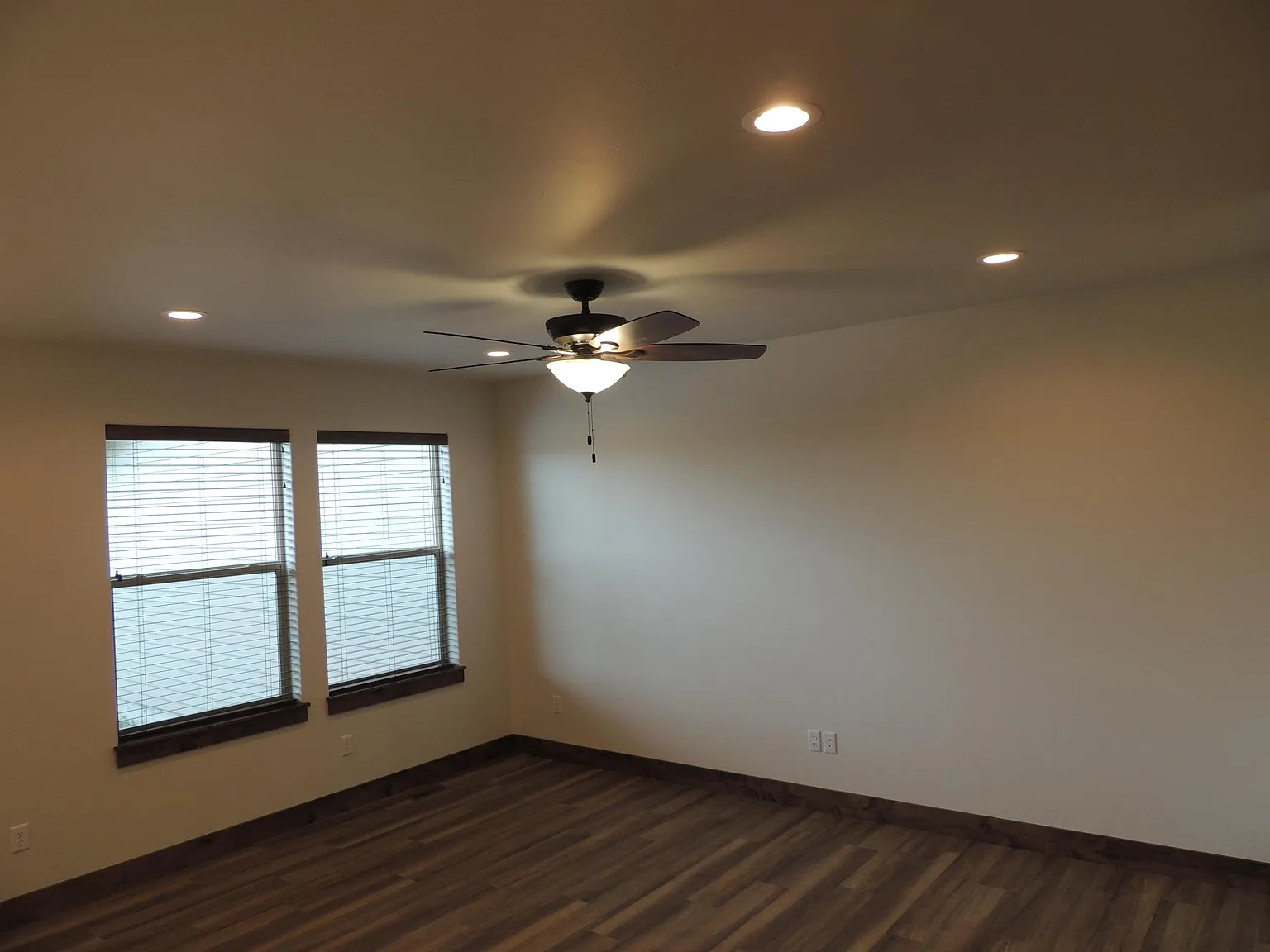 3 bed, 1750 sqft, $2,650 — Photo 4