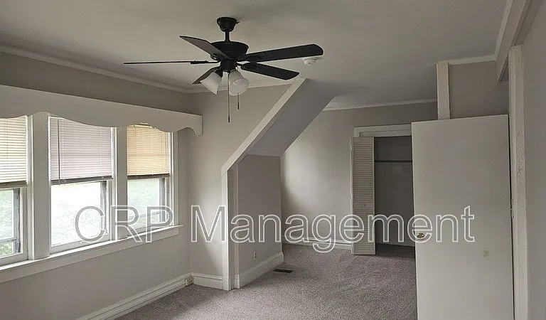 6827 Melrose Ave — Photo 21