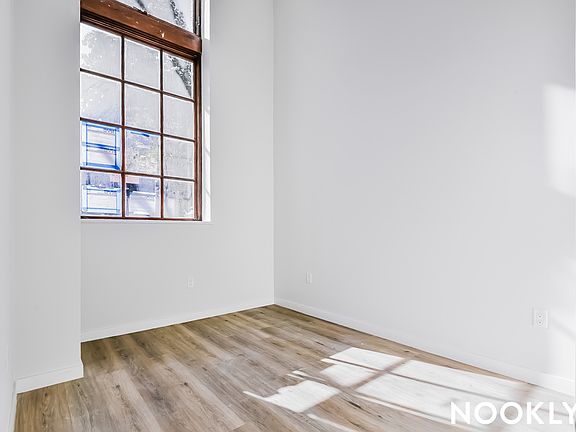 4th image of 619 Throop Ave #3A