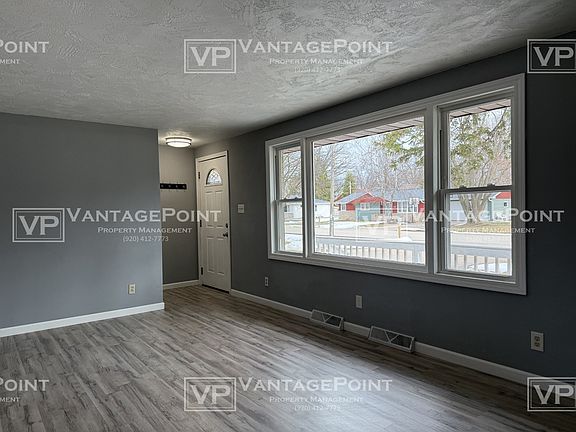 3rd image of 1332 Fatima St