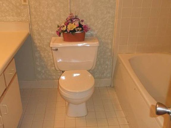 5th image of 1255 Ponce Island Dr APT G790