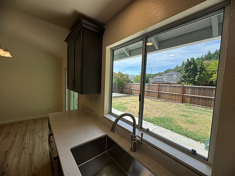 131 William Cir — Photo 8
