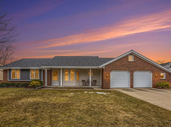 2332 Jamestown Dr SE, Kentwood, MI 49508