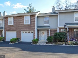 318 Main St #F-6, Madison, NJ 07940