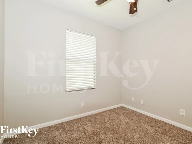 4365 Millicent Cir — Photo 16