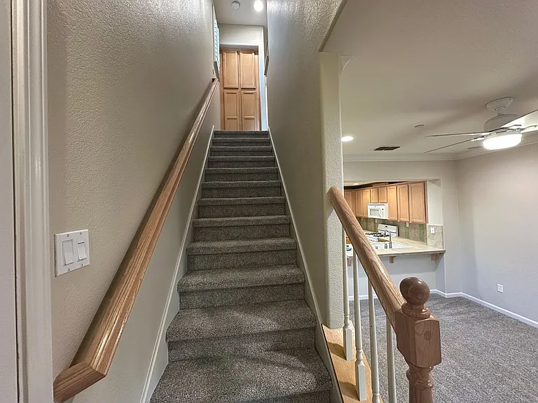 6104 Rockport Ln — Photo 11