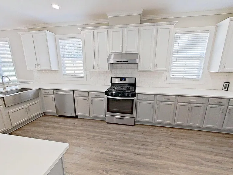 119 Ashley Woods Ct — Photo 2