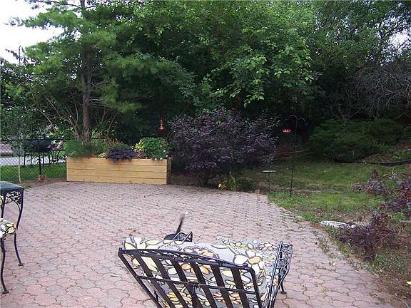 3rd image of 7321 Flatsedge Dr