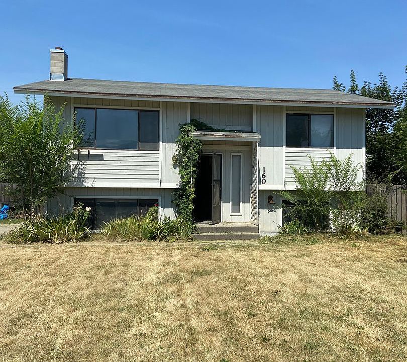 1st image of 160 W 10th Ave