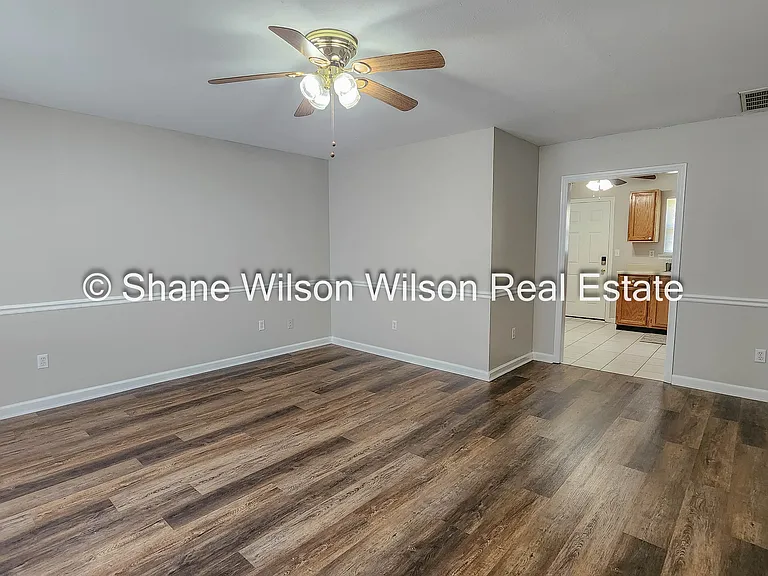 37 Allison Dr #37 — Photo 5