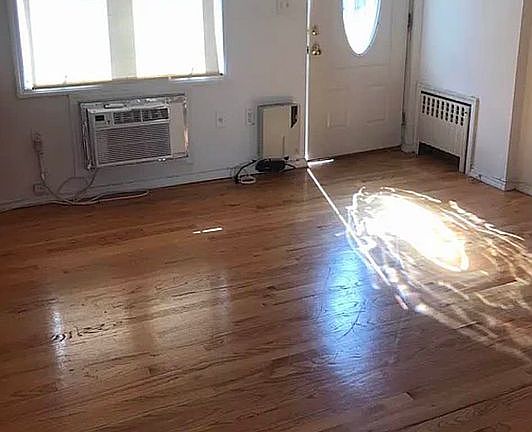 5th image of 2312 32nd St #2